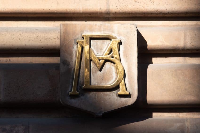 Bank of Mexico logo on a wall