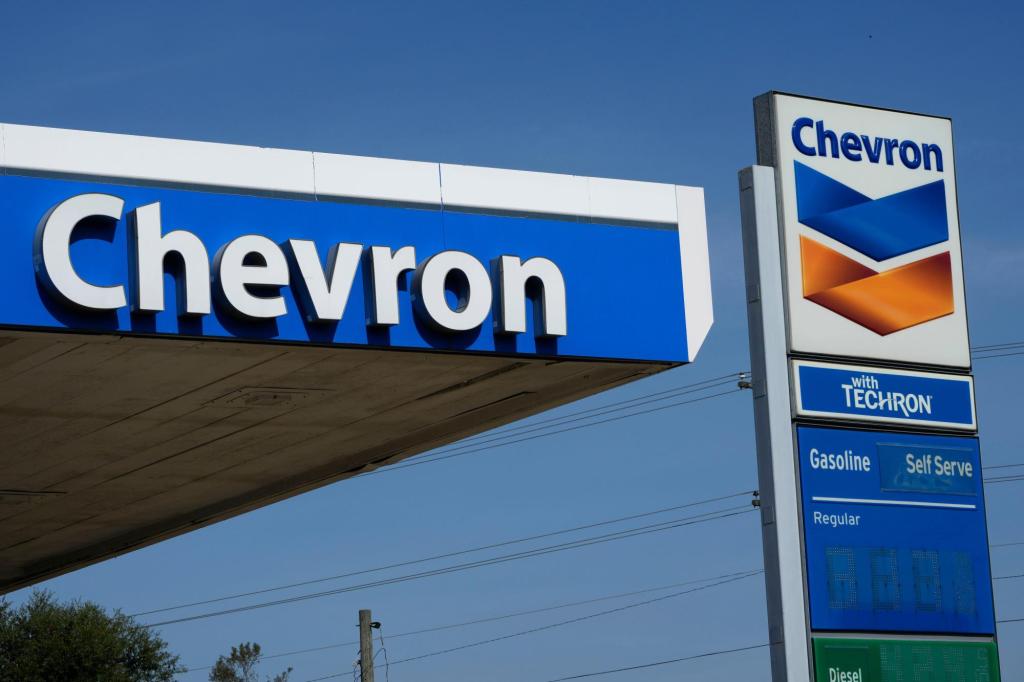 Oil stocks sharply higher after US action in Venezuela