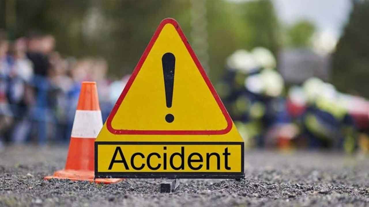 One killed in a road accident in Prakasam district