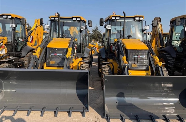 PUBLIC WORKS PREPARES MAJOR SHIPMENT OF ROAD EQUIPMENT FROM CHINA TO BOOST LIBERIA’S INFRASTRUCTURE