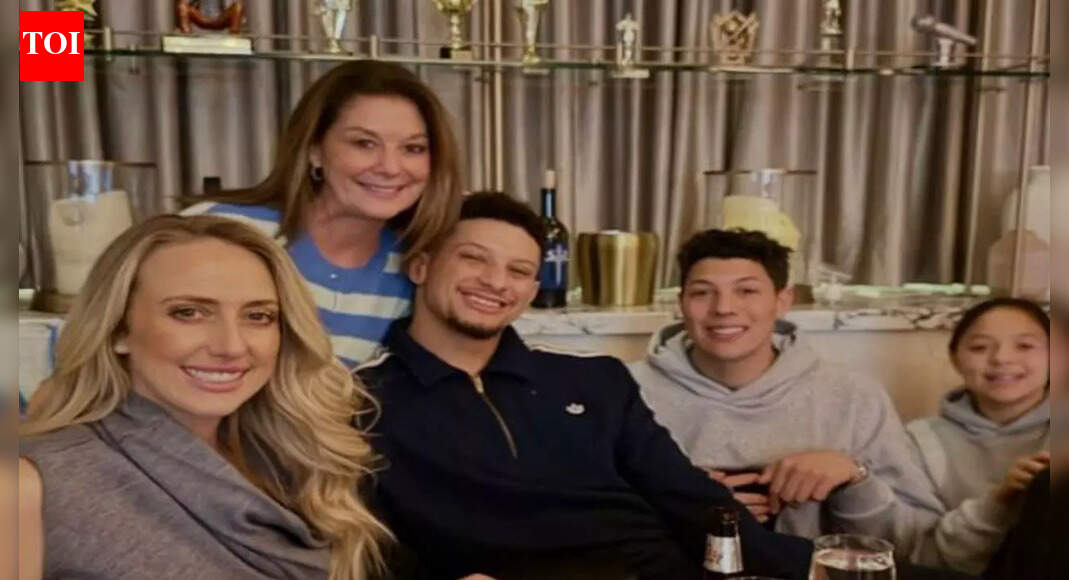 Patrick and Brittany Mahomes join Randi for surprise birthday celebration at 1587 Prime | NFL News