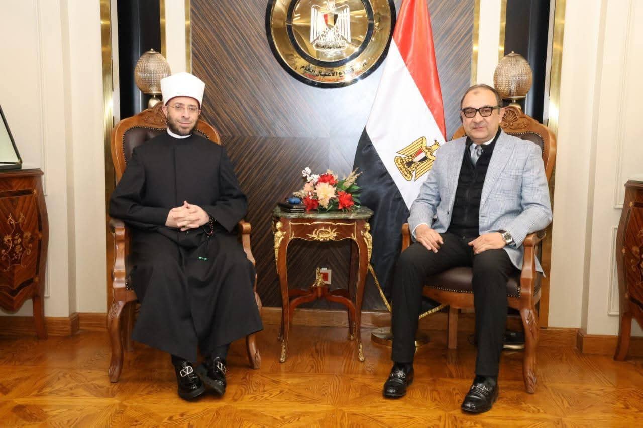 Public Enterprises, Awqaf ministers discuss boosting cooperation to enhance asset utilisation