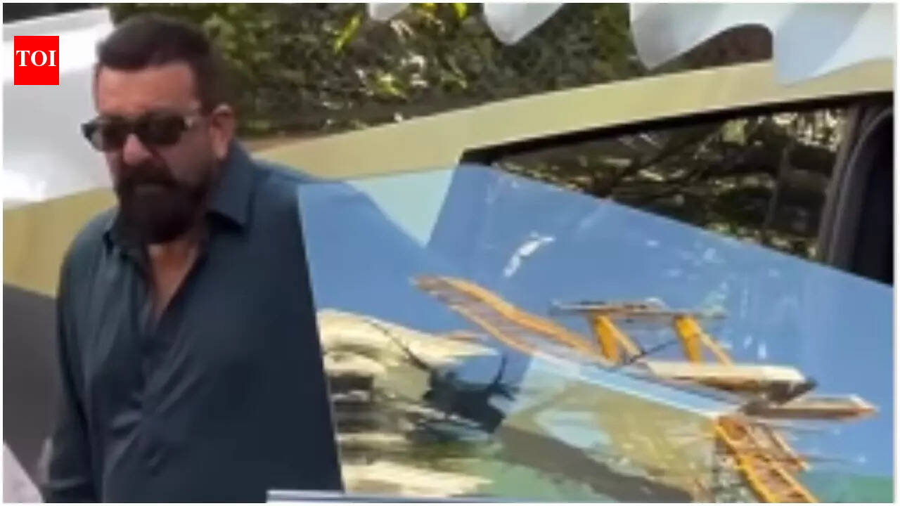 Sanjay Dutt turns buys new luxury car worth Rs 50 lakh, spotted on the streets of Mumbai |