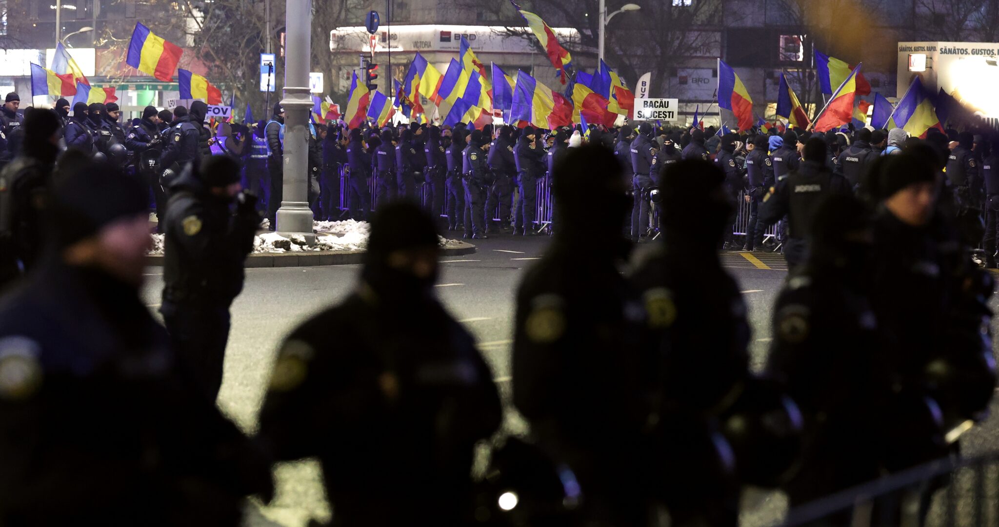 Thousands of Far-Right Romanians Rally Against Anti-Extremism Law