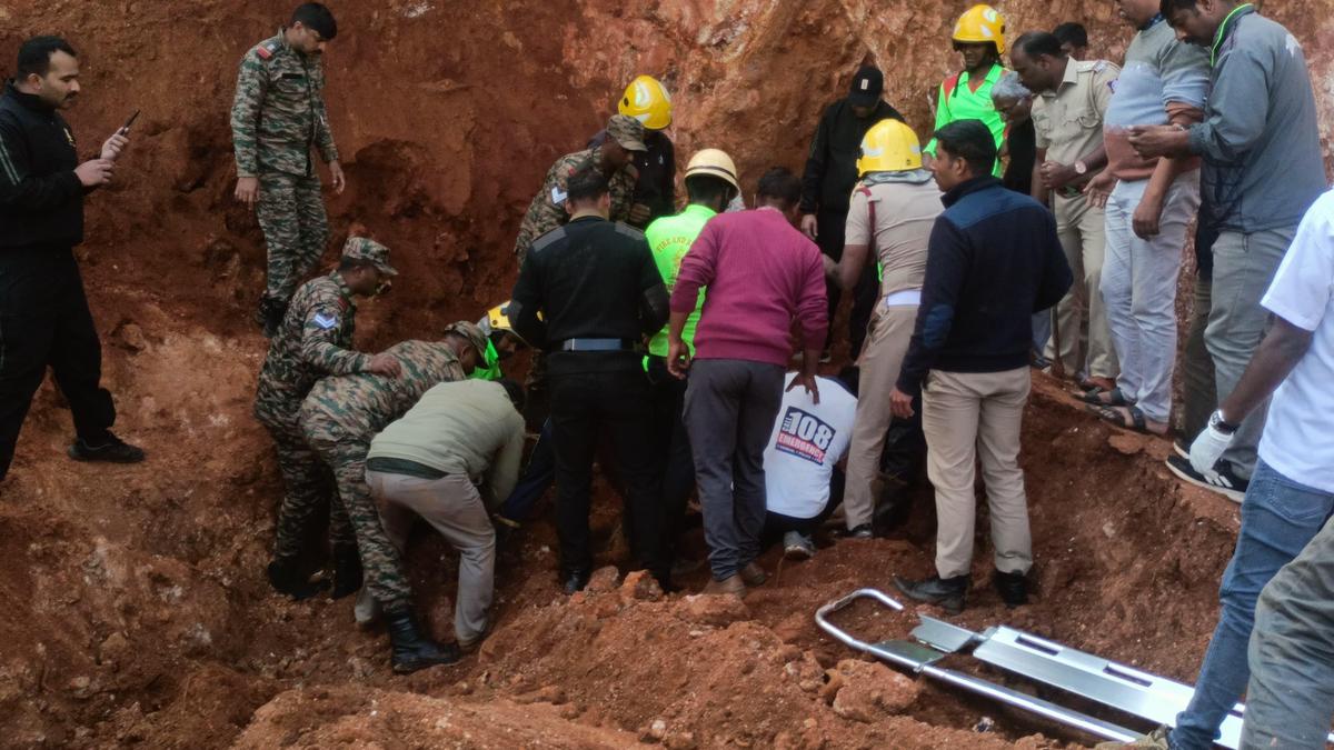 Three migrant labourers dead in mudslip at construction site in the Nilgiris; probe on