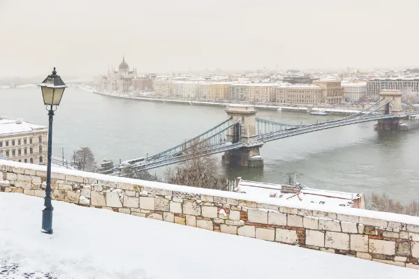 Budapest snow winter weather