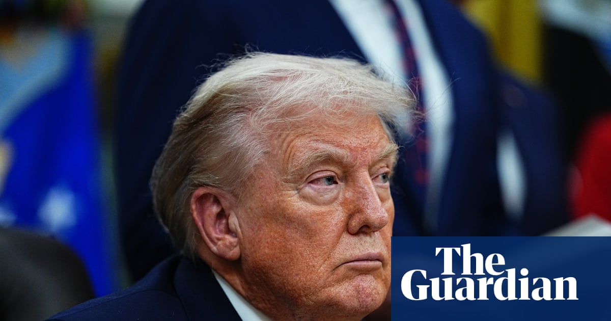 Trump threatens tariffs on goods from countries that sell oil to Cuba | Trump tariffs