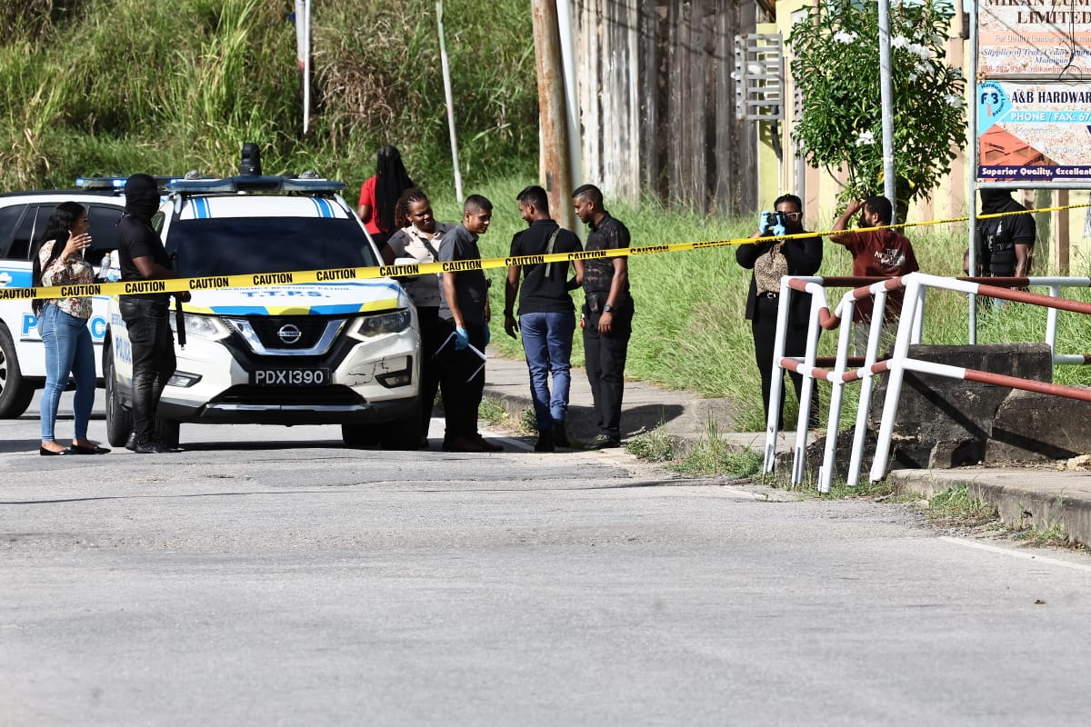 Two killed in police shooting after Facebook Marketplace robbery