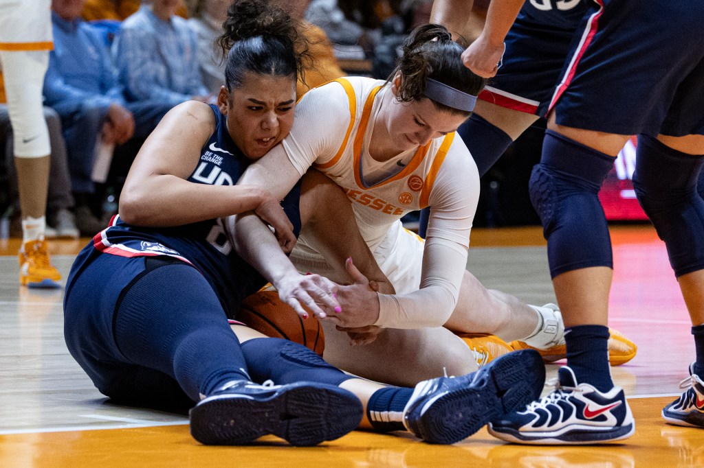 UConn women's basketball looks for redemption vs Tennessee