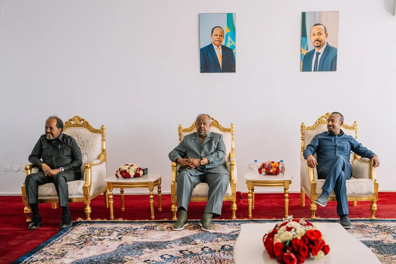 Villa Somalia oo shaacisay xogta kulan dhex-maray Xasan, Geelle iyo Abiy
