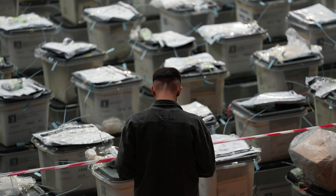 Vote Recount Delays Certification of Kosovo Election Result
