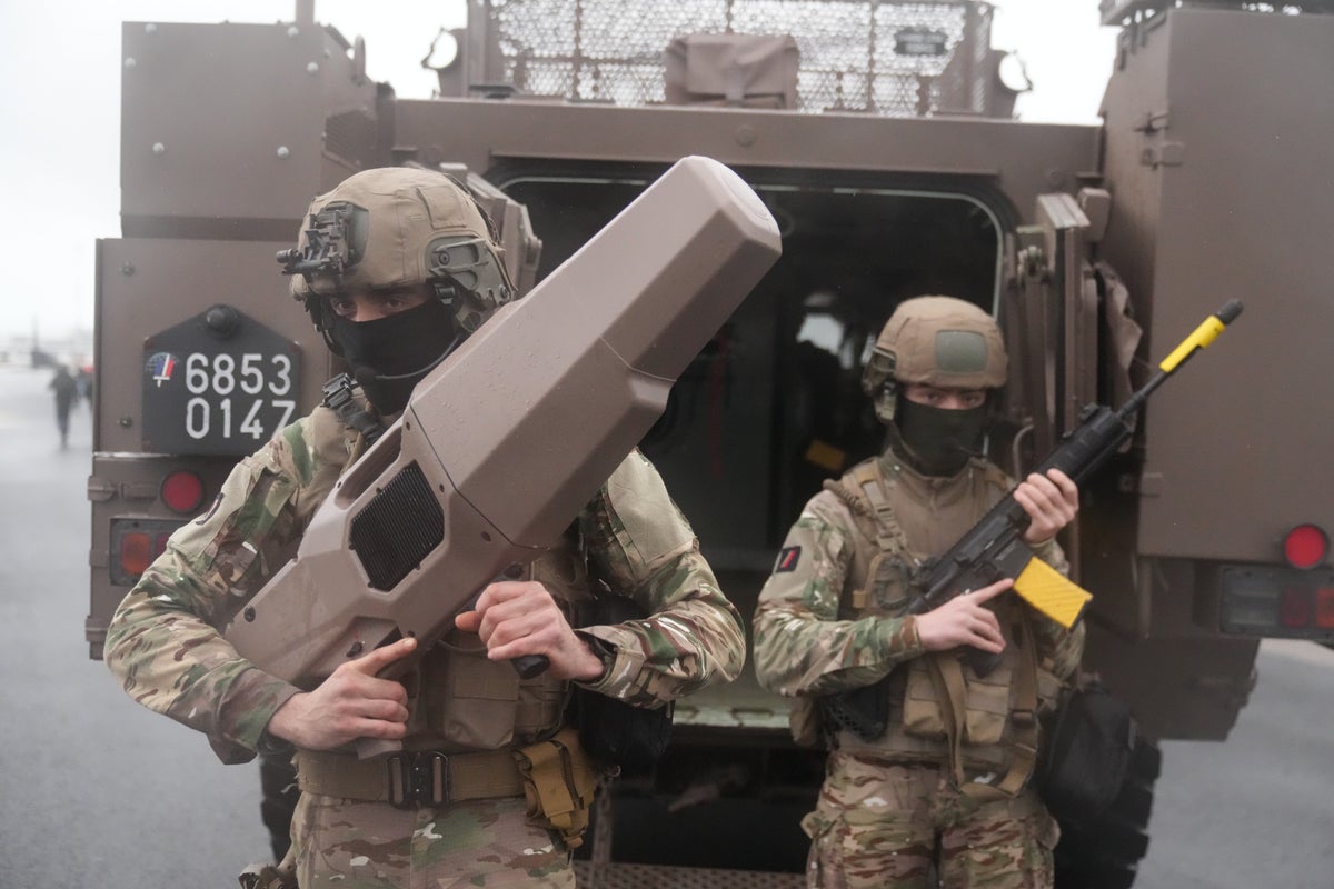 5 European nations pledge millions to use Ukrainian know-how to make cheap drone defenses