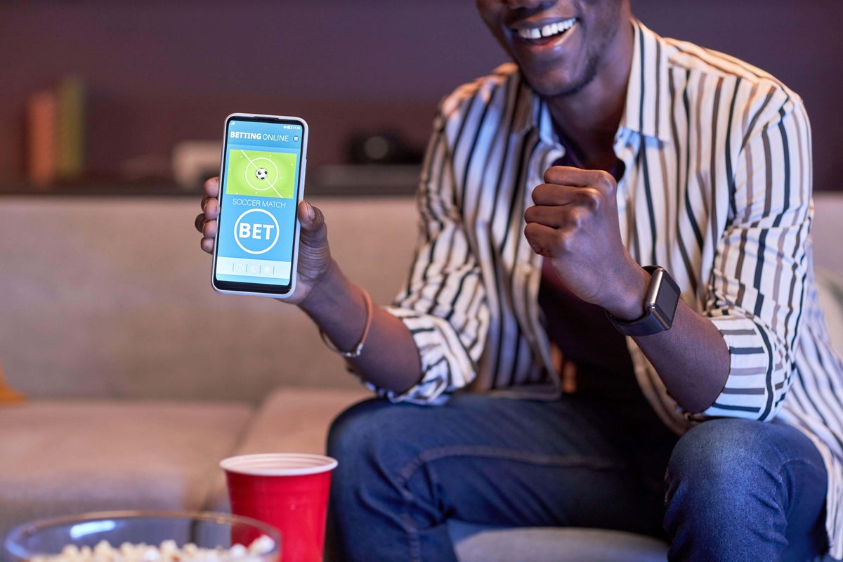 7 signs you might be addicted to sports betting