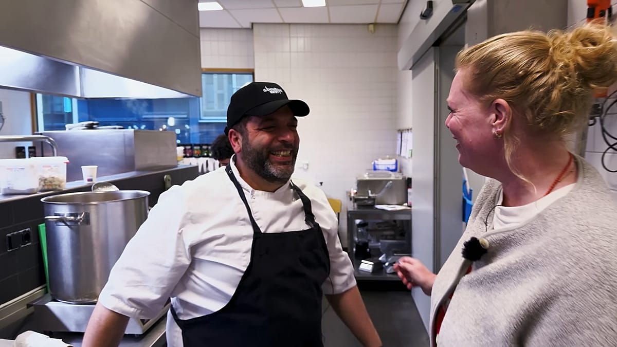 'A Beautiful Mess' makes a new start in Europe easier for refugees