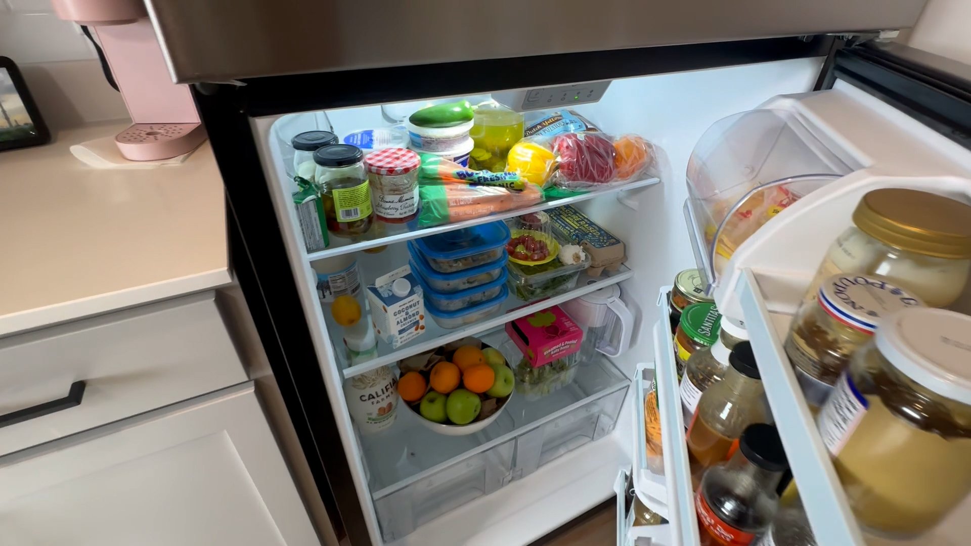 Backwards shopping trend is saving consumers hundreds of dollars in grocery costs