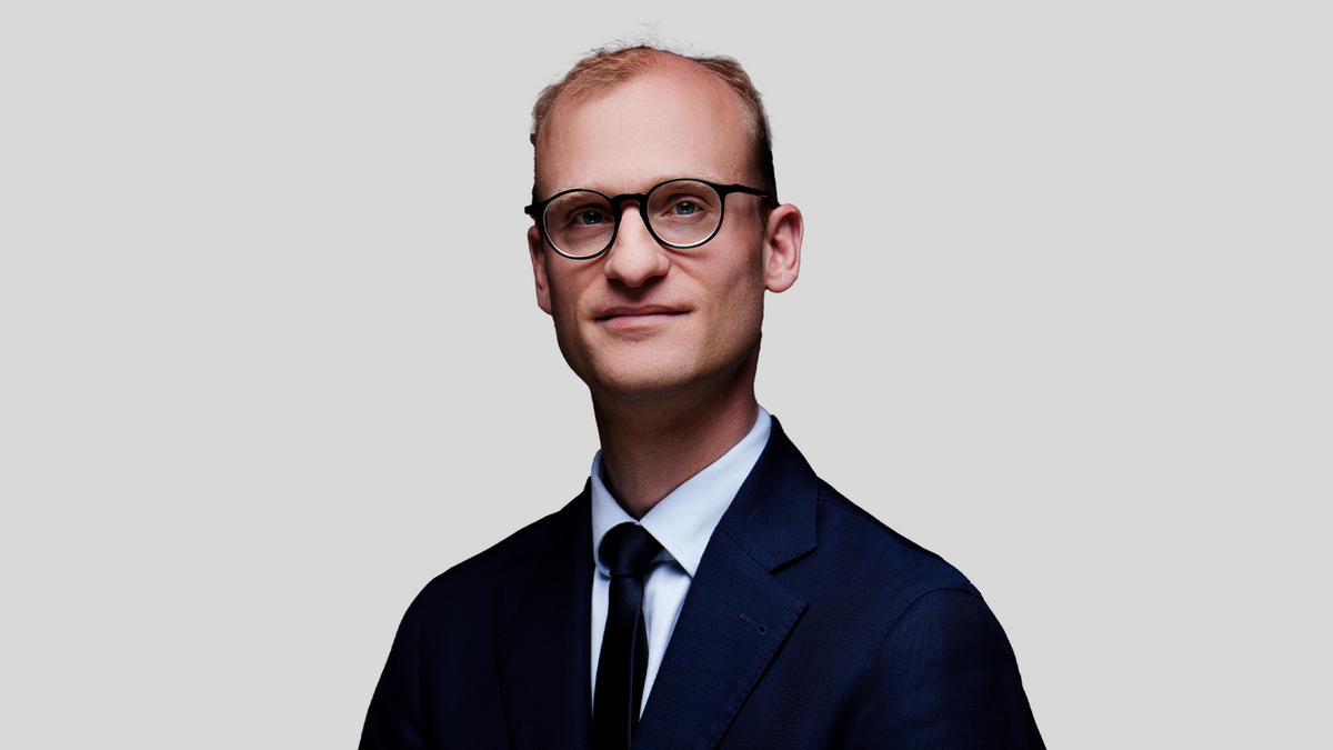 Both thumbs up for Luxembourg’s new carried interest regime – CONVEN ...