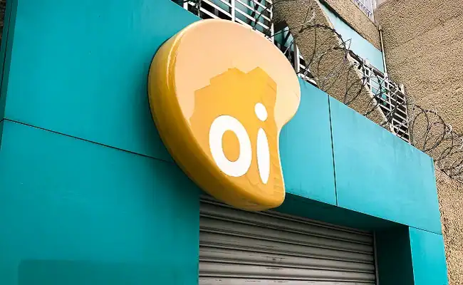 Brazil's Dying Telecom Giant Oi Turns on Its Own Rescuers