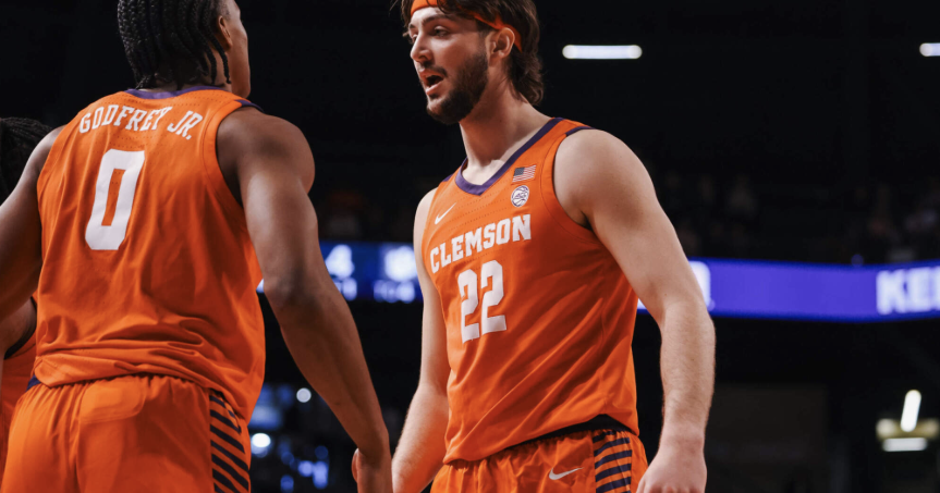 Clemson basketball beats Stanford to open West Coast swing