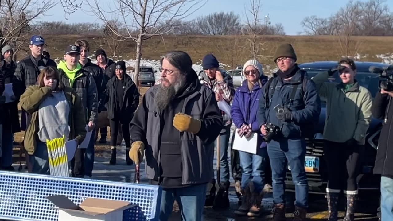 Community Gathers to Search for Isadora Wengel