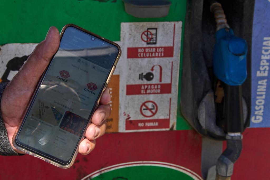 Cuban drivers face monthslong wait for gasoline in a government app
