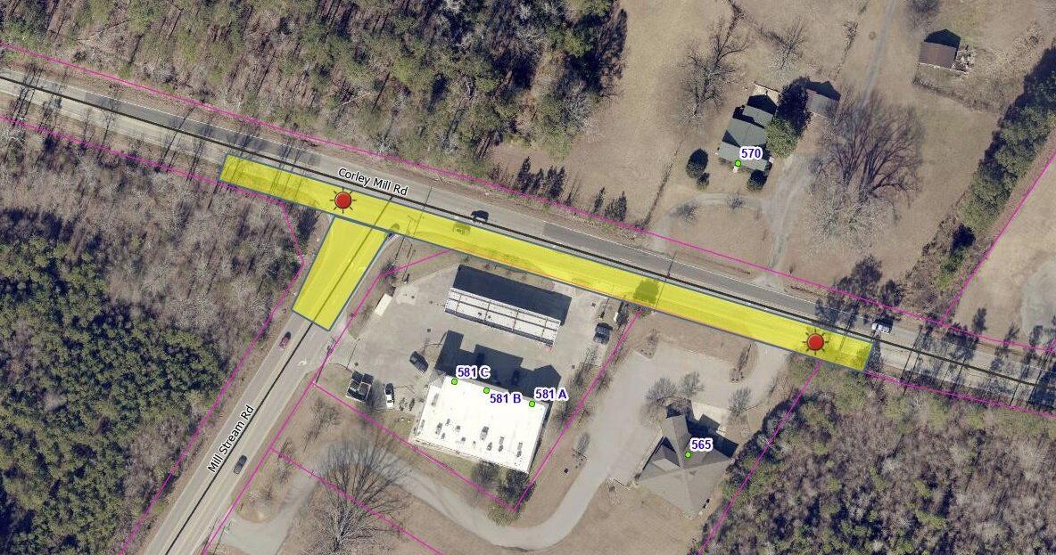 Emergency repairs limit traffic on major Lexington, SC road