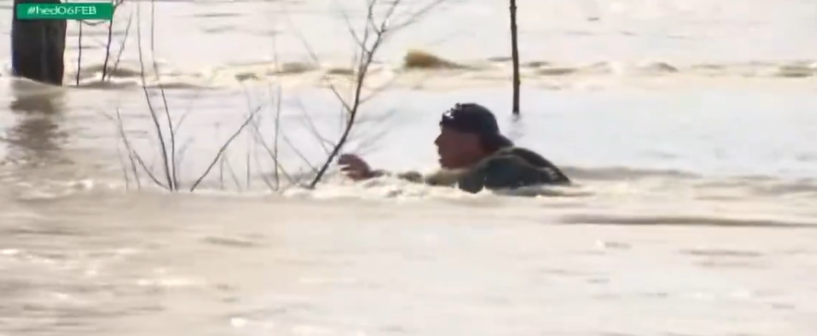 Expat tries to swim across flooded Guadalete River