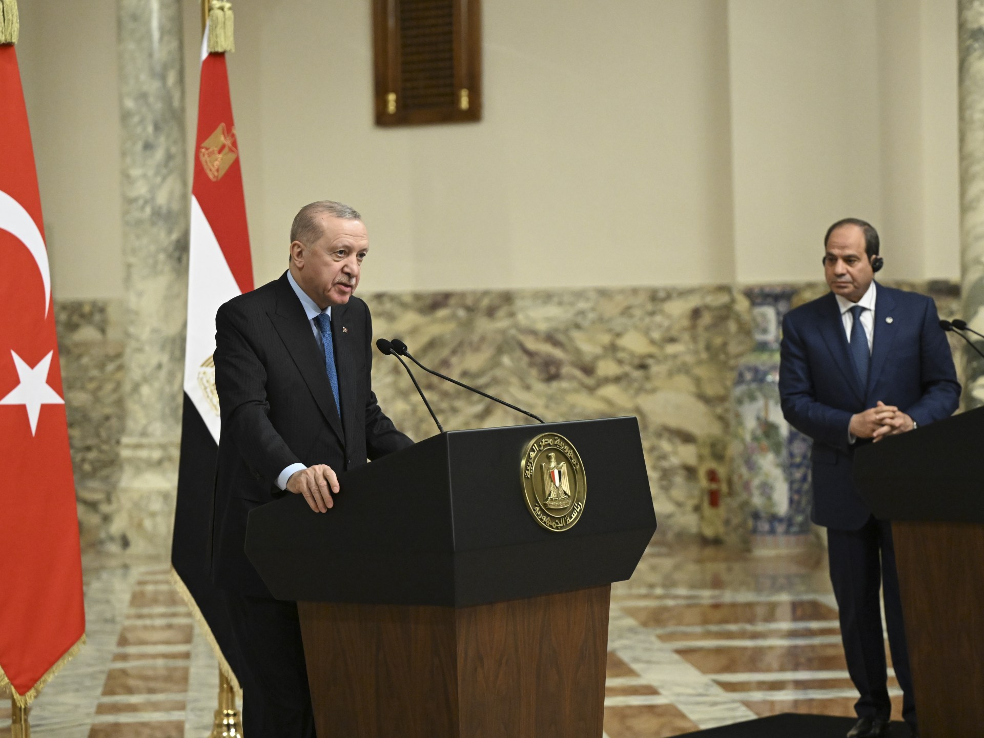 Gaza on the agenda as Turkiye’s Erdogan meets Egypt’s el-Sisi in Cairo | Recep Tayyip Erdogan News