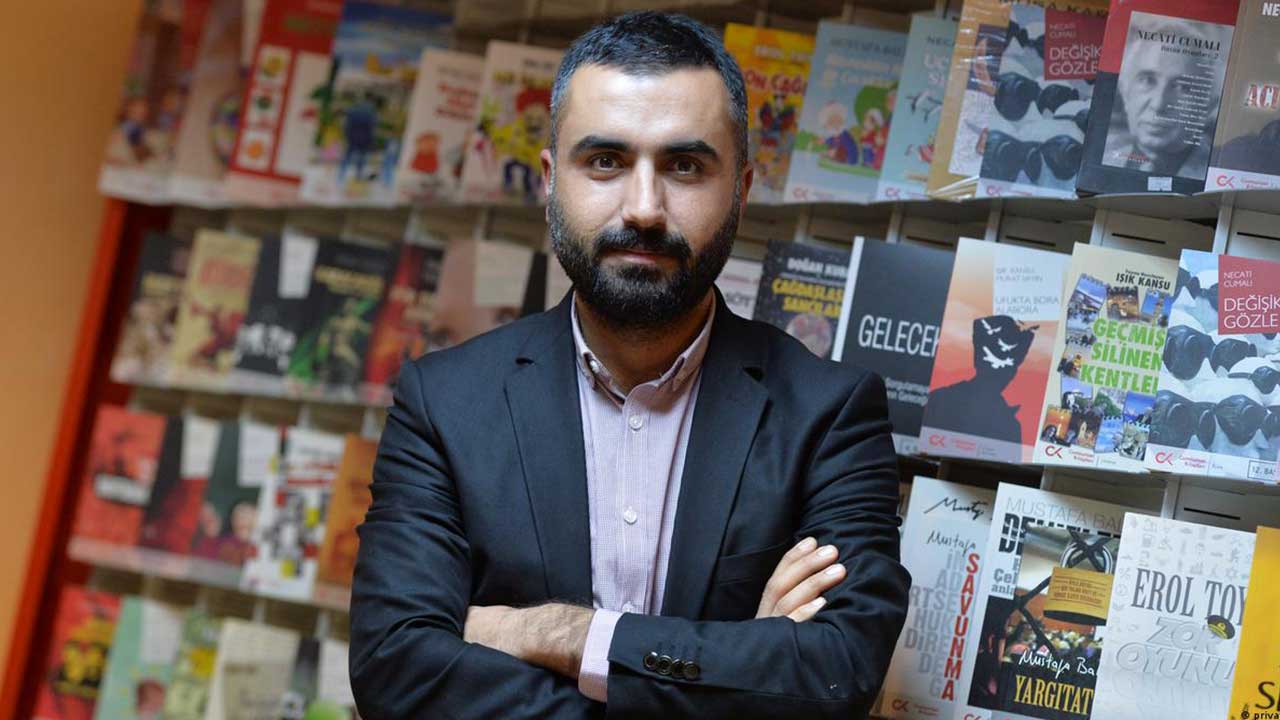 Germany calls on Turkey to free Deutsche Welle journalist jailed for insulting Erdoğan