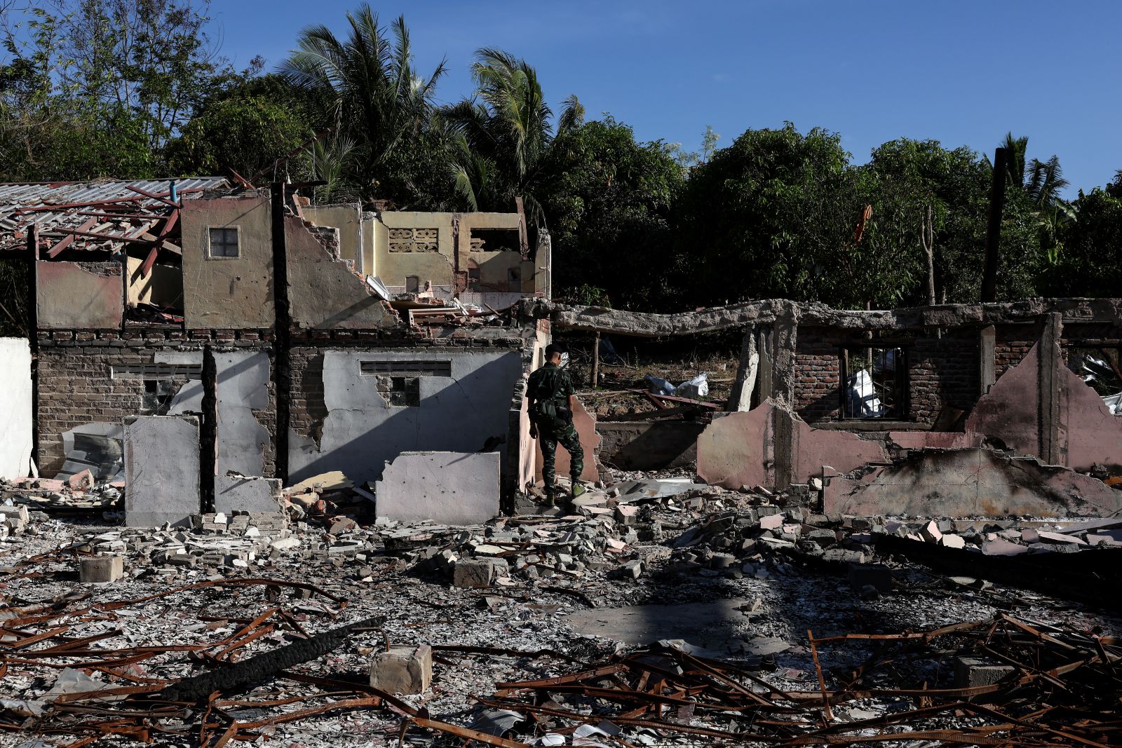 Holding the line in Mawdaung