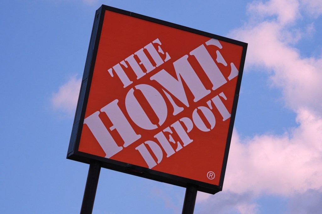 Home Depot tops expectations in fourth quarter but performance muted