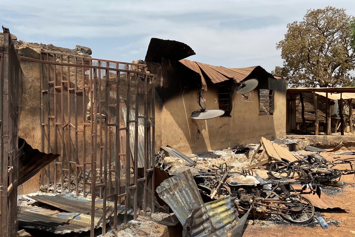 Islamic militants increase attacks in Benin, Niger and Nigeria borderlands, group says