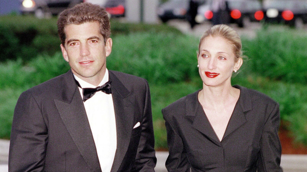 John F. Kennedy Jr., Carolyn Bessette Kennedy's love story examined in new special