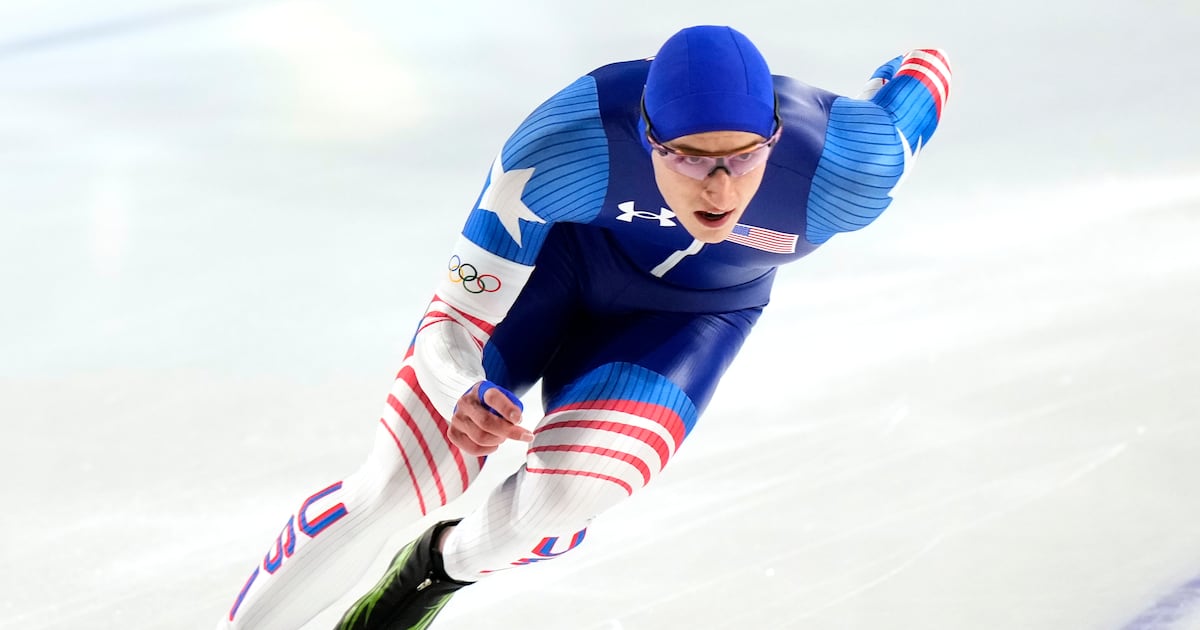 Jordan Stolz earns 500-1,000 speedskating double gold at the Olympics