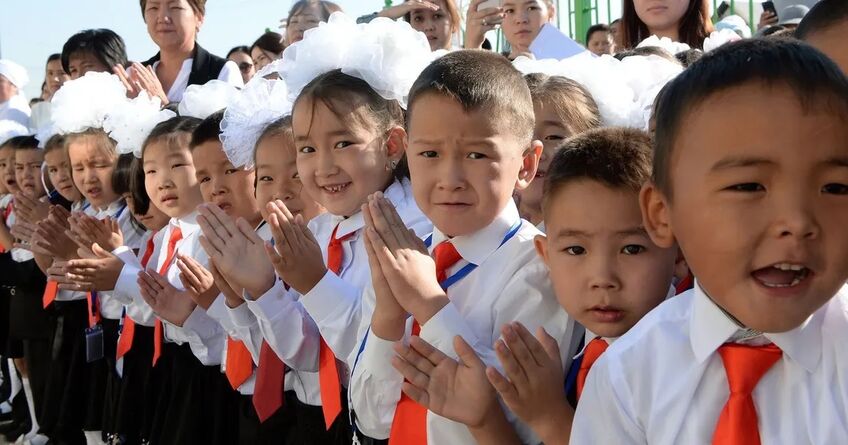 Kyrgyzstan to extend spring break, school year to end later -