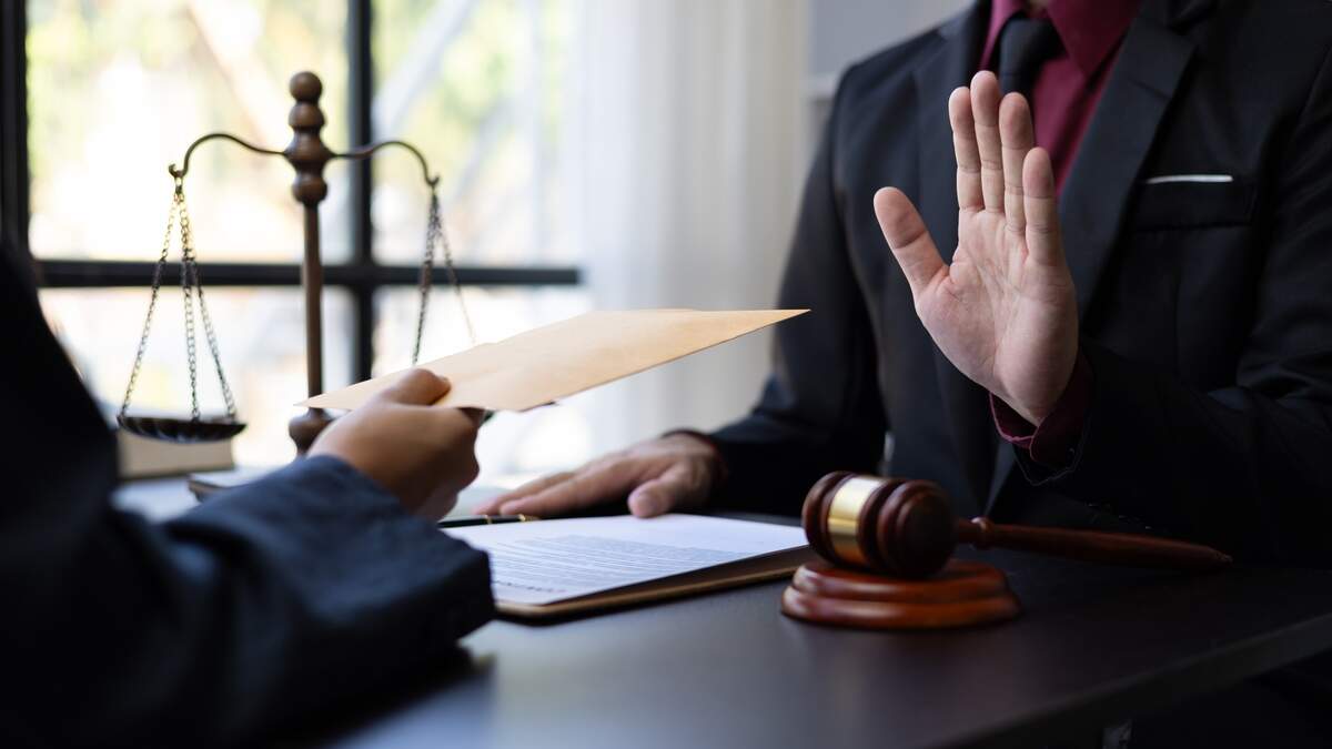 Luxembourg falls three places in global anti-corruption ranking