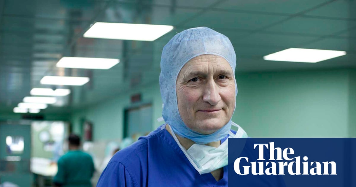 Medics in UK and US say they have been barred from Gaza after speaking out | Gaza