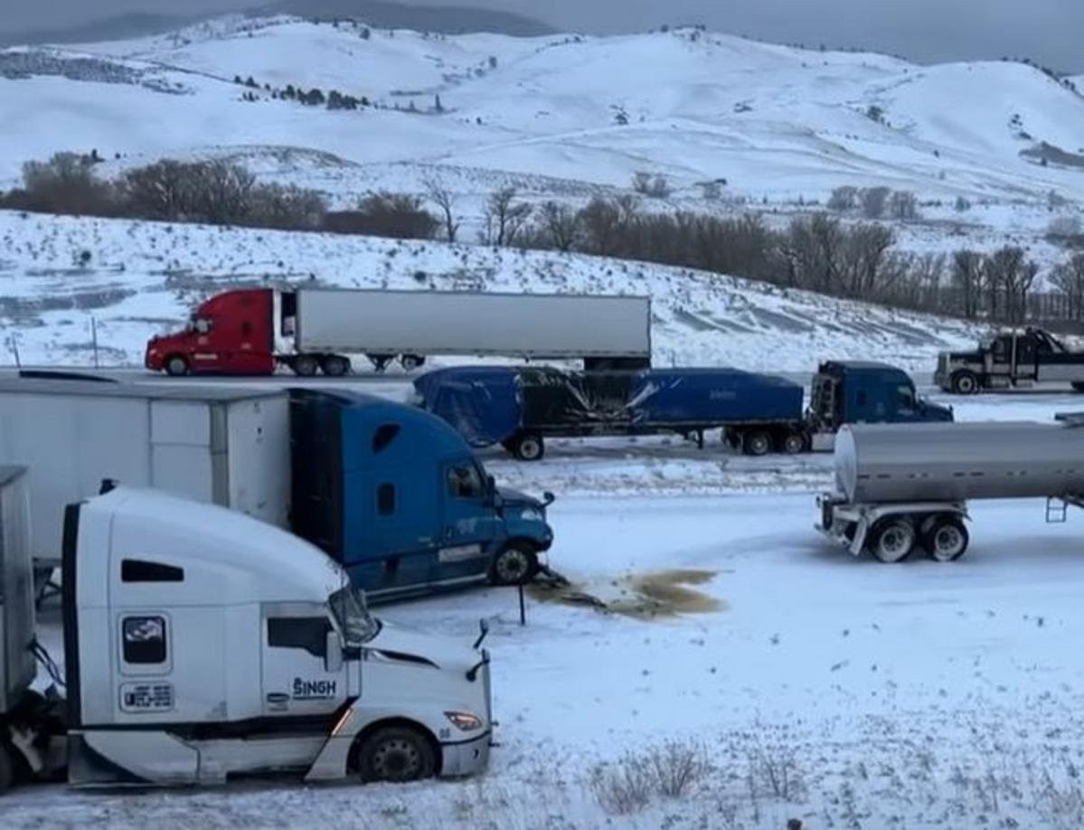 Multiple Vehicle Accidents On I-80 In Wyoming Under Icy Conditions ...