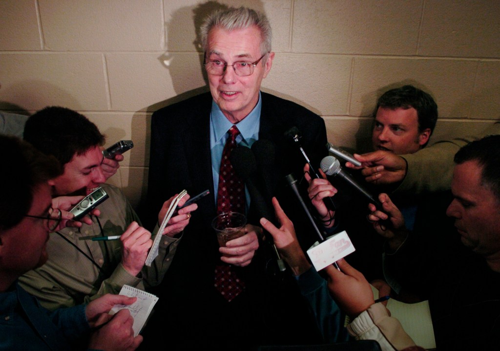 Nuggets' David Adelman reflects on Denver legend Doug Moe