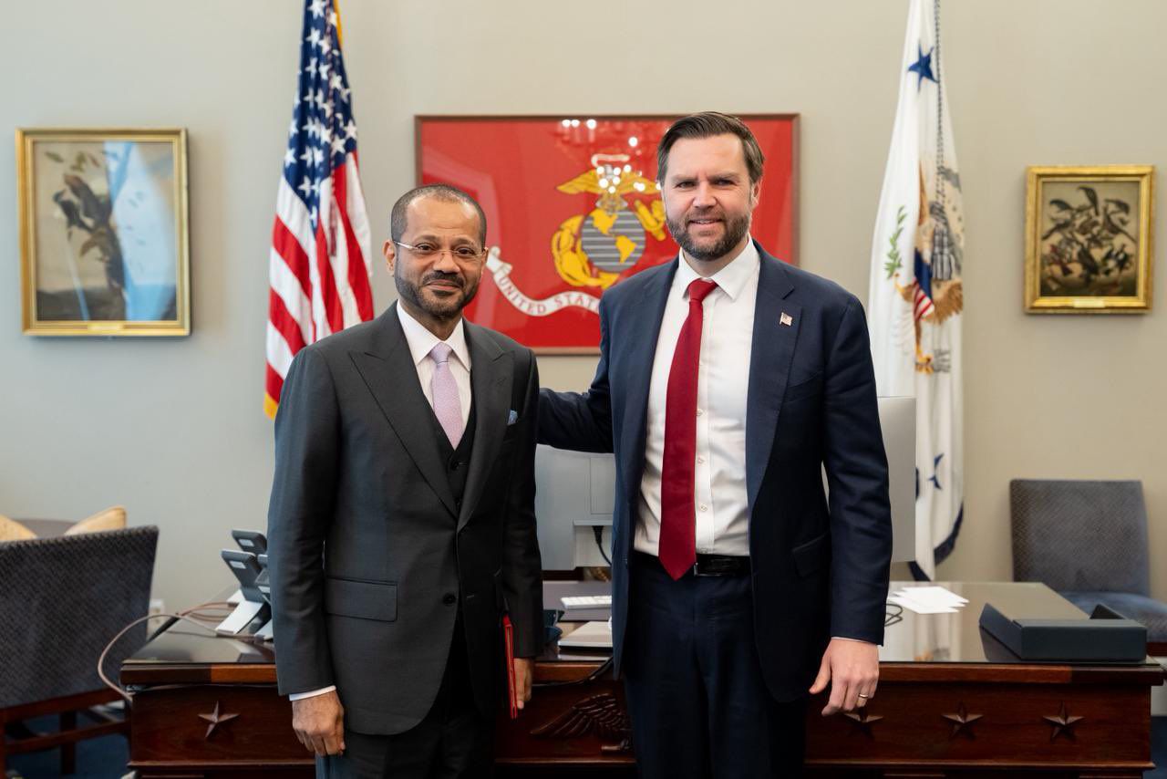 Oman FM briefs US Vice President on Iran talks, says peace ‘within reach’