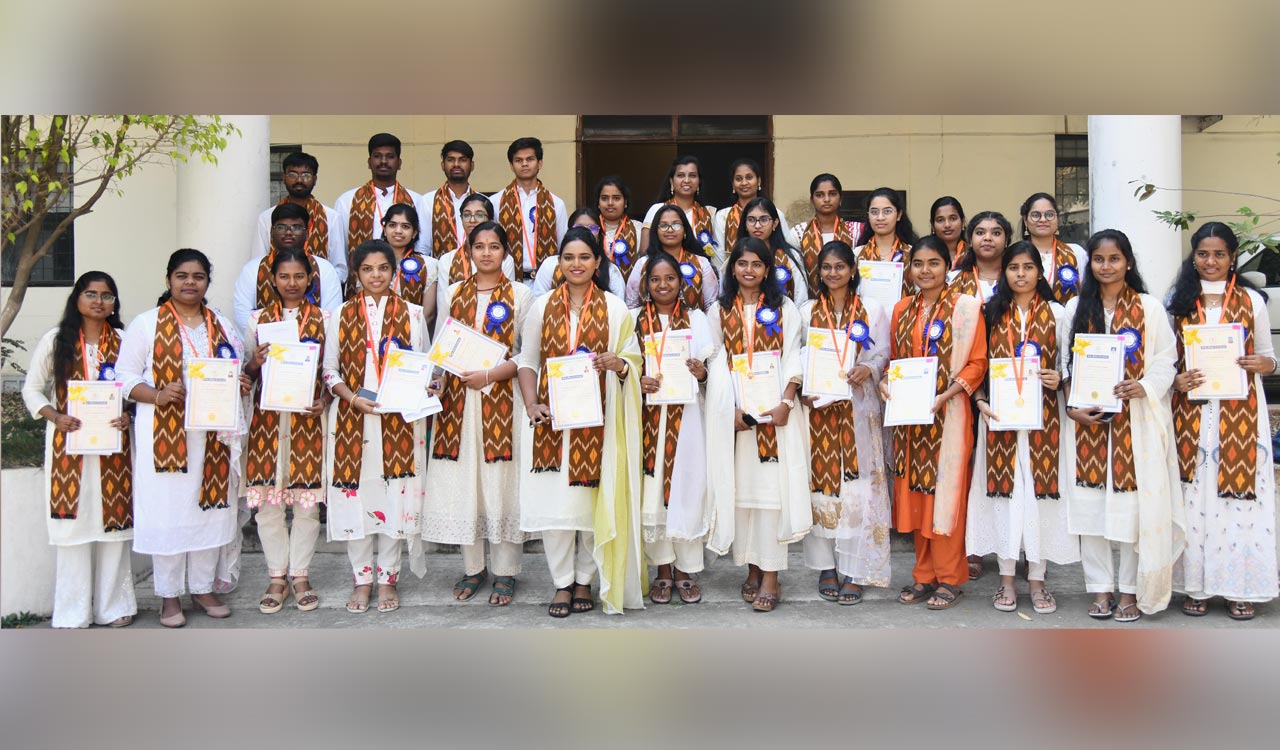 Over 82,500 students receive degrees at JNTU Hyderabad convocation