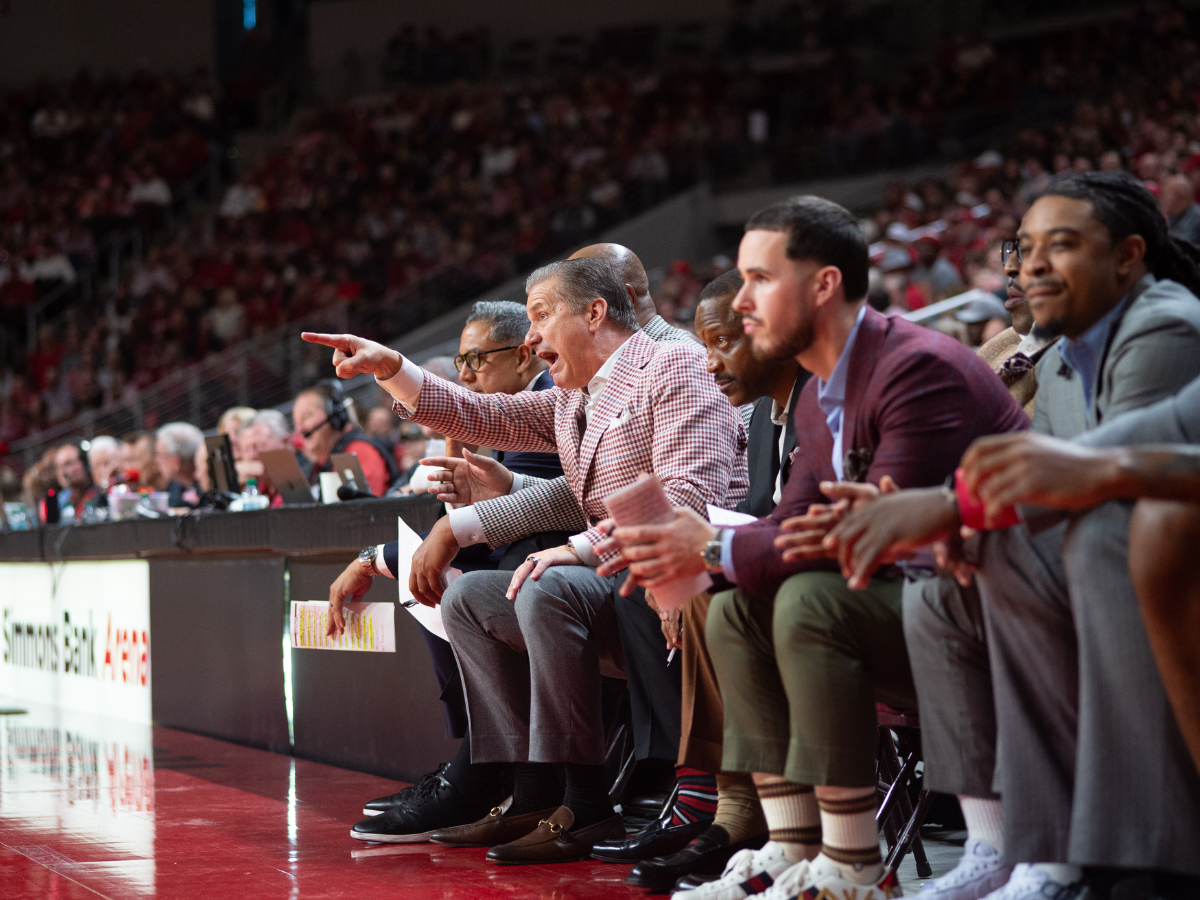 Pearls About Swine: The maddening inconsistency of Hawgball