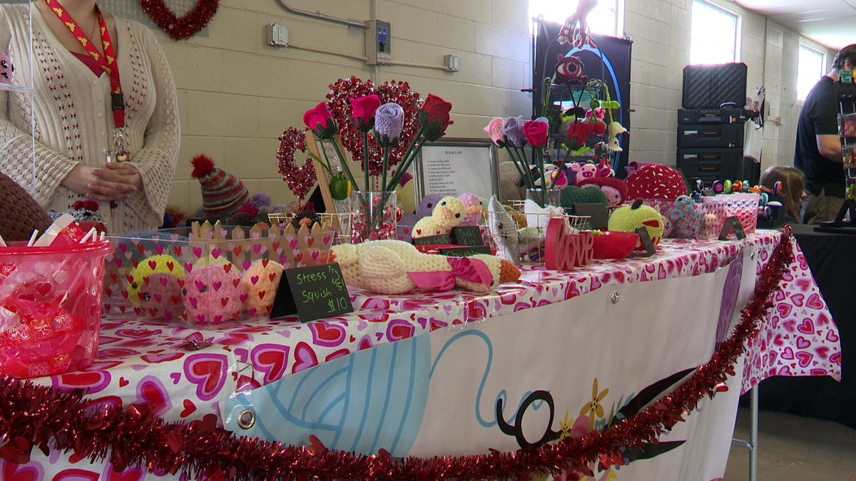 SRD's Traveling Therapy Animals Hosts "Heart Fest' on Valentine's Day - LocalNews8.com