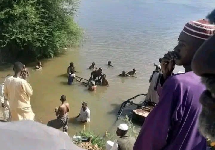 جهود البحث عن الجثامين التي غرقت في النيل - 11 فبراير 2026- راديو دبنقا