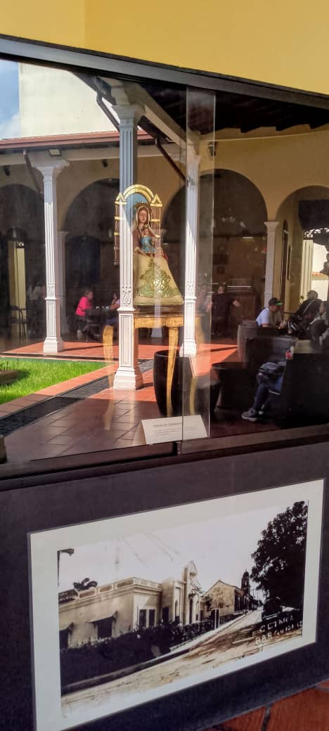 The Virgin Behind the Glass, Lara, Venezuela - Photo of the Day