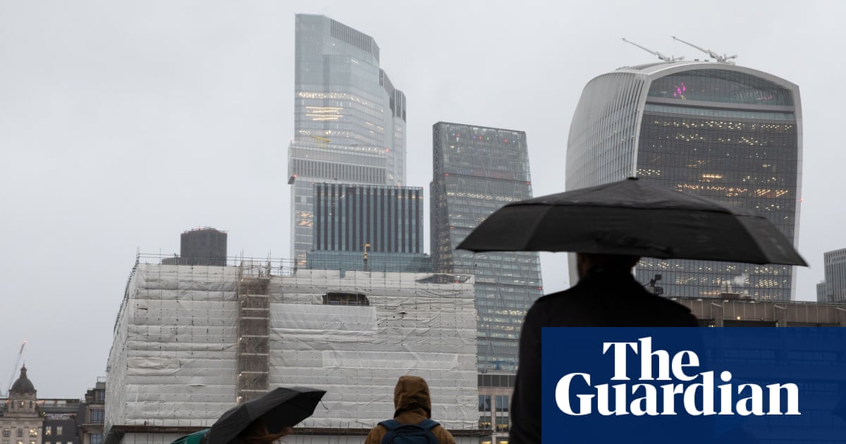 UK unemployment rate hits five-year high of 5.2% as wage growth cools | Economics