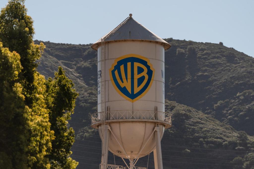 Warner Bros reopens takeover talks with Paramount after Netflix waiver