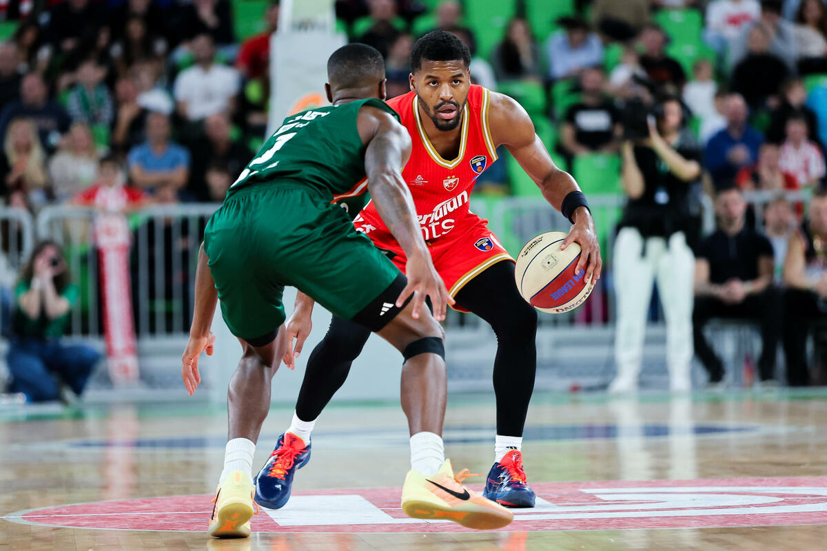Zvezda savladala Efes i upisala 17. pobjedu u Evroligi