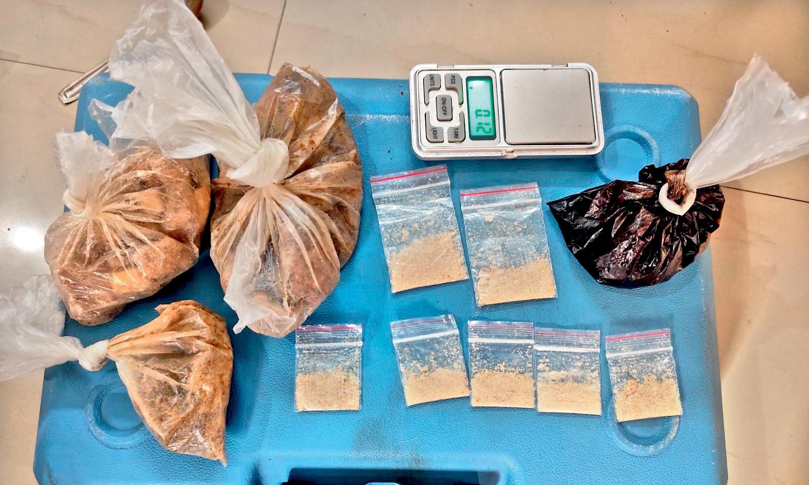 2 Drug Peddlers in Moinabad Case Remain Elusive