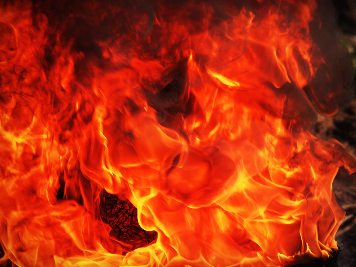 Broers raken woning kwijt door brand