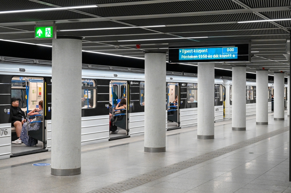 Budapest Introduces Contactless Payment on All Subway Lines